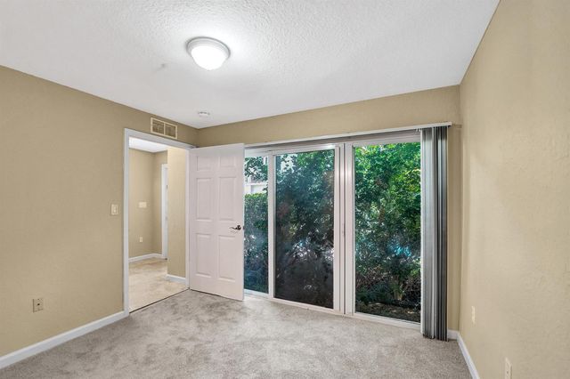 2725 NE 8th Avenue 104, Wilton Manors, FL 33334