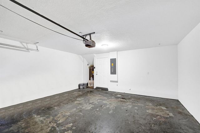2725 NE 8th Avenue 104, Wilton Manors, FL 33334