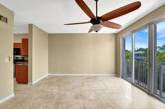 2725 NE 8th Avenue 104, Wilton Manors, FL 33334