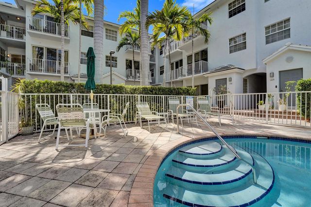 2725 NE 8th Avenue 104, Wilton Manors, FL 33334