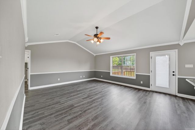 312 Bobwhite Circle, Lonoke, AR 72086
