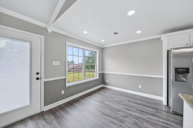312 Bobwhite Circle, Lonoke, AR 72086