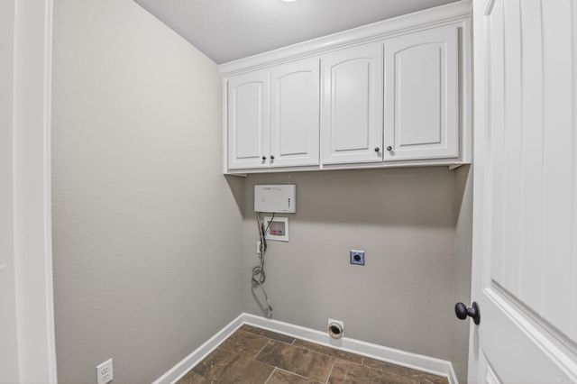312 Bobwhite Circle, Lonoke, AR 72086