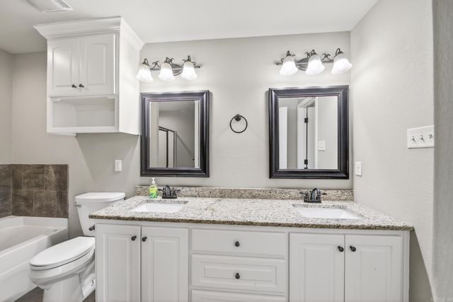 312 Bobwhite Circle, Lonoke, AR 72086