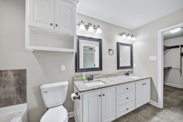 312 Bobwhite Circle, Lonoke, AR 72086