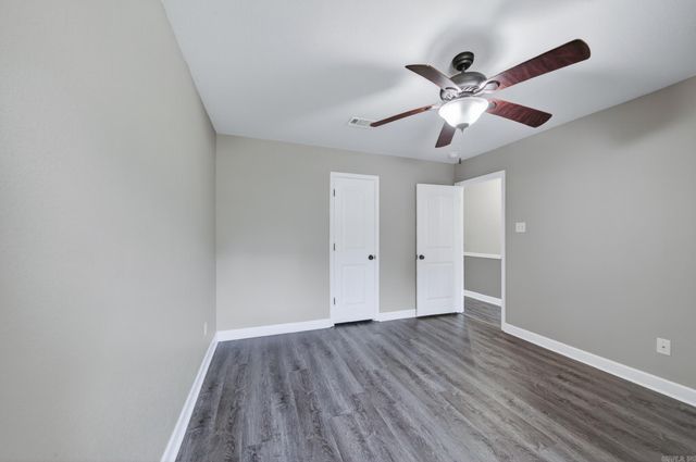 312 Bobwhite Circle, Lonoke, AR 72086