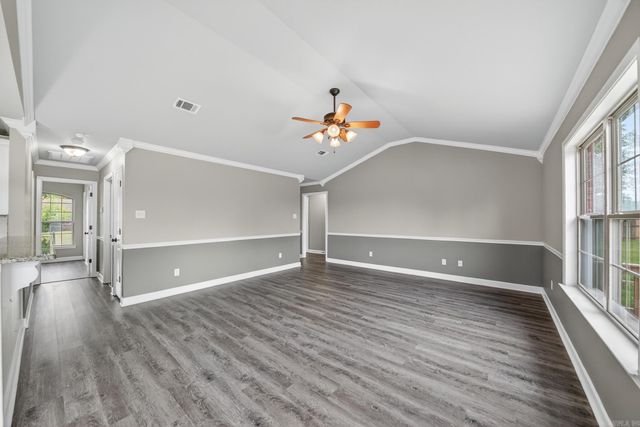 312 Bobwhite Circle, Lonoke, AR 72086
