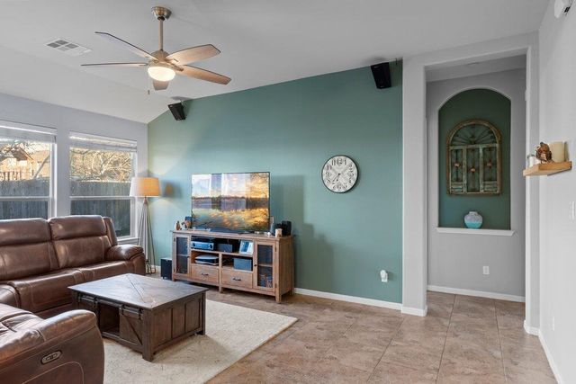 2902 Tempe DR, Cedar Park, TX 78641