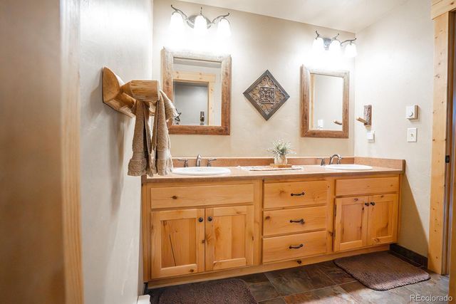355 Oahu Road, Buena Vista, CO 81211