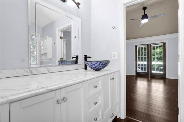 5870 Tallant Drive, Sugar Hill, GA 30518