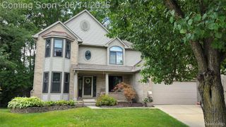 2525 Baltusrol Court, Commerce Charter Township, MI 48382