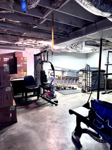 562 McQuade Cir, Mcminnville, TN 37110