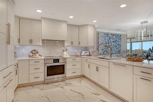 2105 GULF OF MEXICO DRIVE 3303, Longboat Key, FL 34228