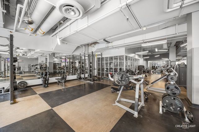 204 N Park Drive, Chicago, IL 60601