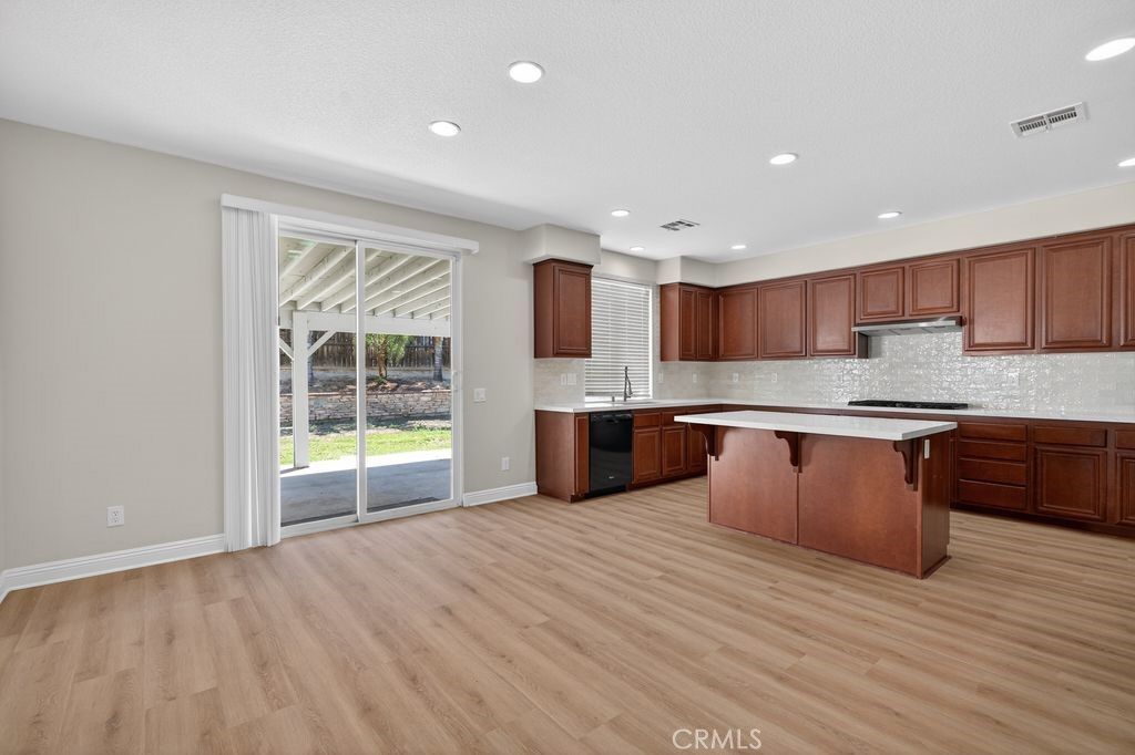 Image 10 of property listing at 13548 Baxter Court, Moreno Valley, CA 92555