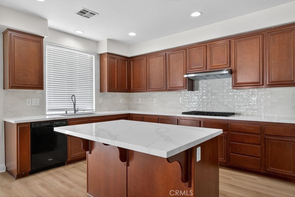 Image 12 of property listing at 13548 Baxter Court, Moreno Valley, CA 92555