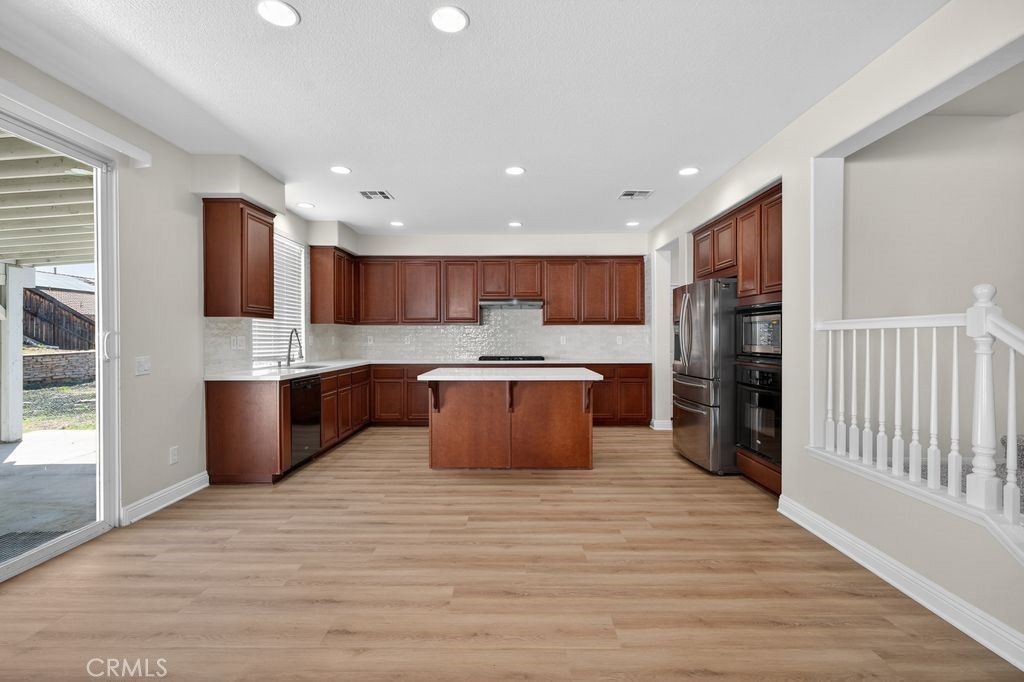 Image 8 of property listing at 13548 Baxter Court, Moreno Valley, CA 92555