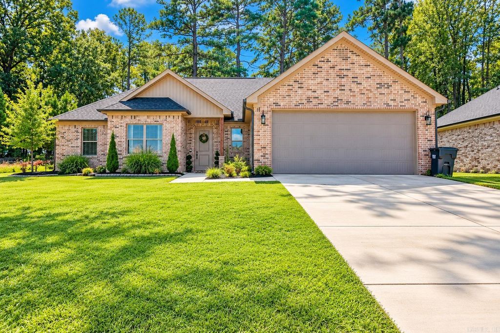 4021 Springwood Circle, Bryant, AR 72022