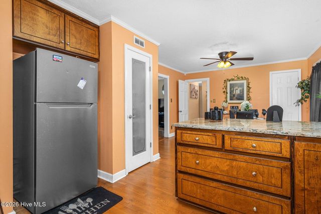 1811 Delwood Drive W, Wilson, NC 27893