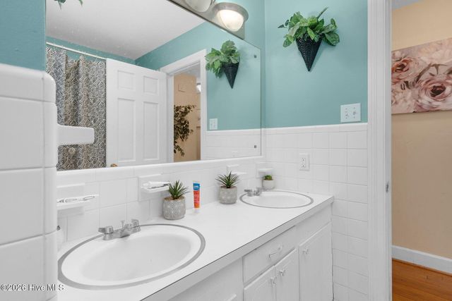 1811 Delwood Drive W, Wilson, NC 27893