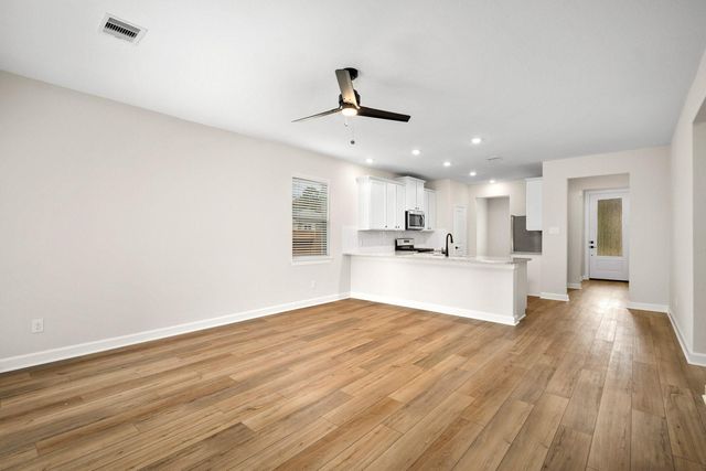 6119 White Spruce Drive, Conroe, TX 77304