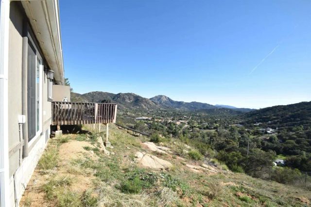 15519 Skyline Truck Trail, Jamul, CA 91935