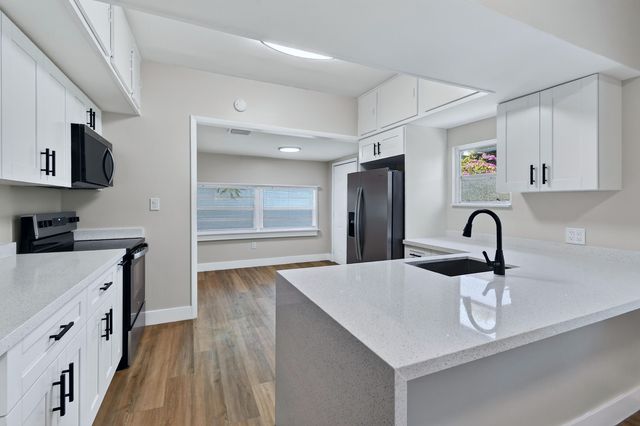 3714 Henry Avenue, West Palm Beach, FL 33405