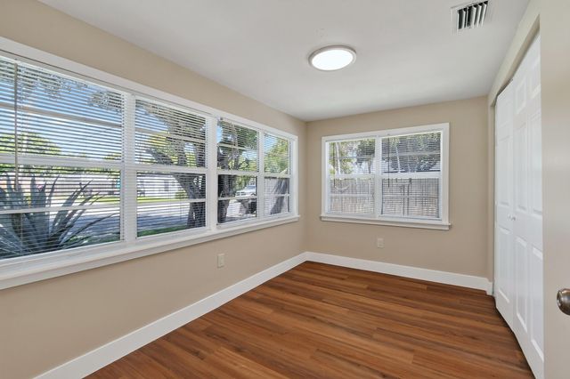 3714 Henry Avenue, West Palm Beach, FL 33405