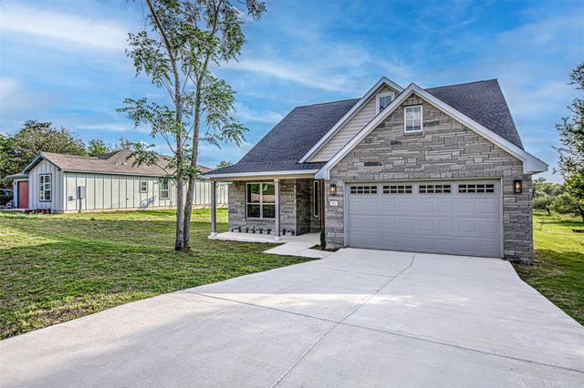 162 Puu Waa Waa LN, Bastrop, TX 78602