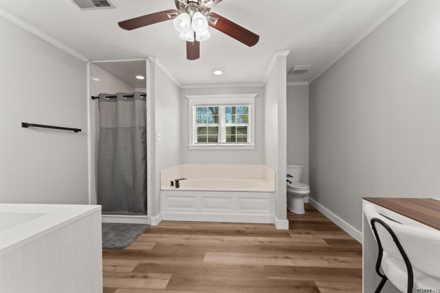 1333 Holly Dr, Slaughter, LA 70777