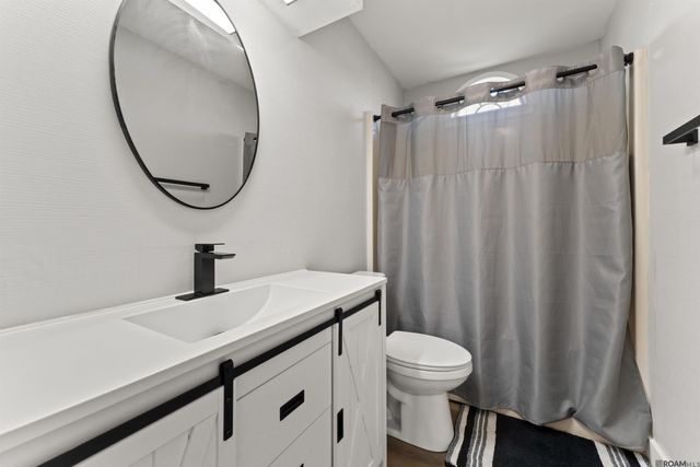 1333 Holly Dr, Slaughter, LA 70777