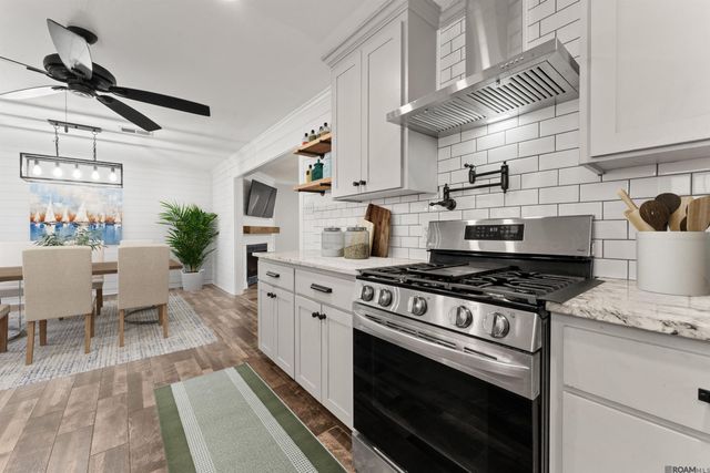 1333 Holly Dr, Slaughter, LA 70777