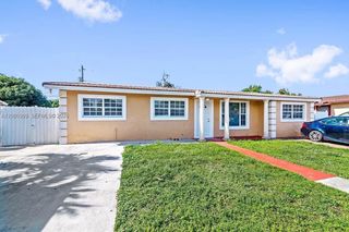 17200 NW 51st Pl B, Miami Gardens, FL 33055