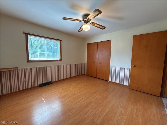 28000 Aurora Road, Solon, OH 44139