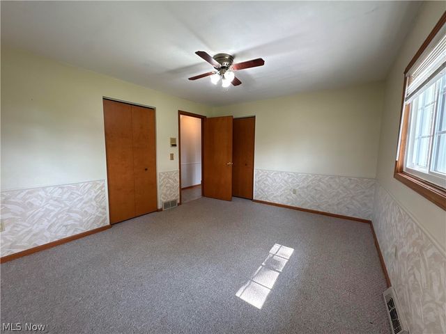 28000 Aurora Road, Solon, OH 44139