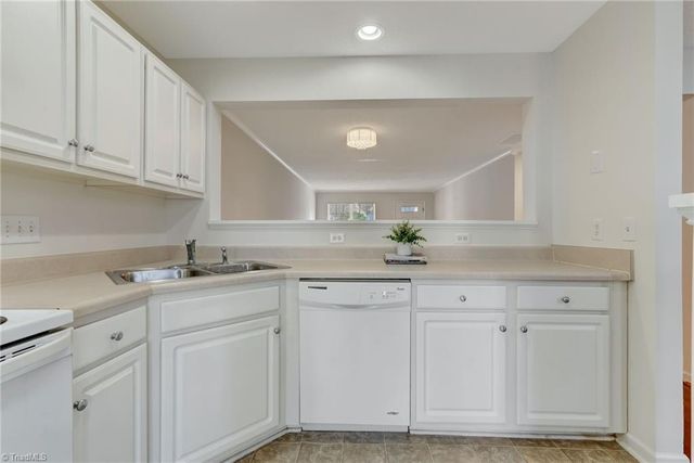 1140 Parsons Place, Greensboro, NC 27410