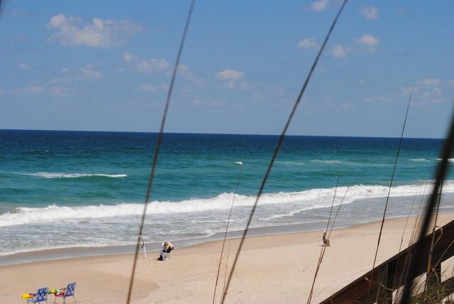 1095 Highway A1a N 204, Indialantic, FL 32903