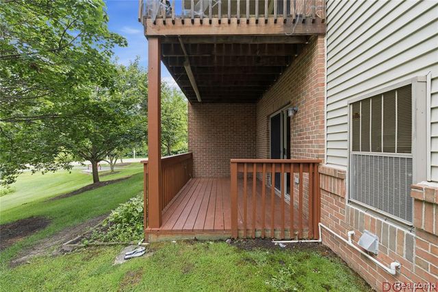 2224 Touchdown Court 2, Ypsilanti, MI 48197