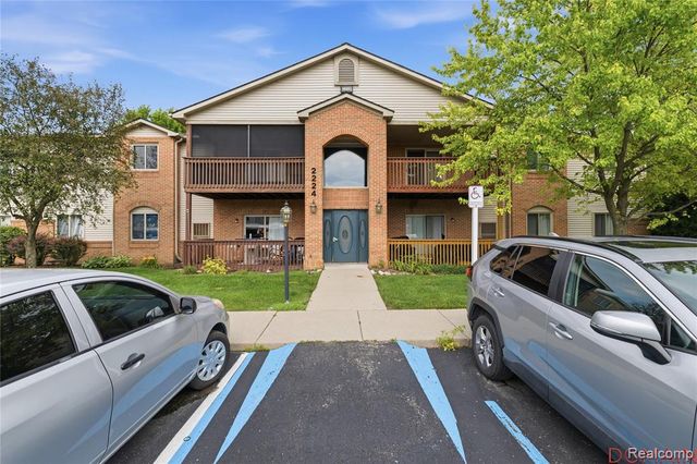 2224 Touchdown Court 2, Ypsilanti, MI 48197