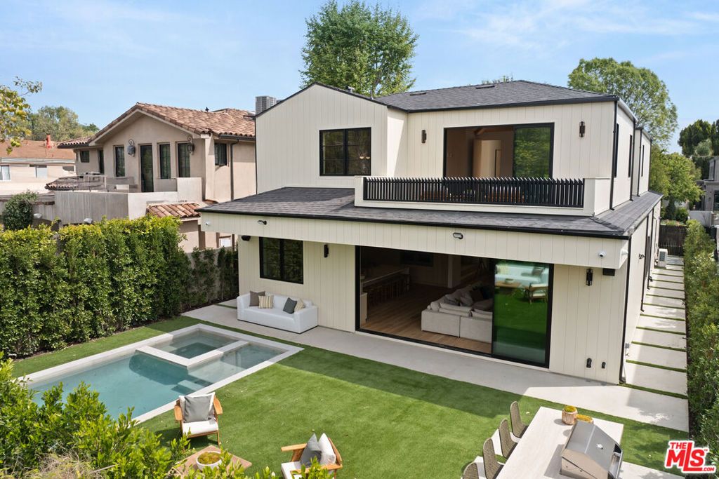 property-img