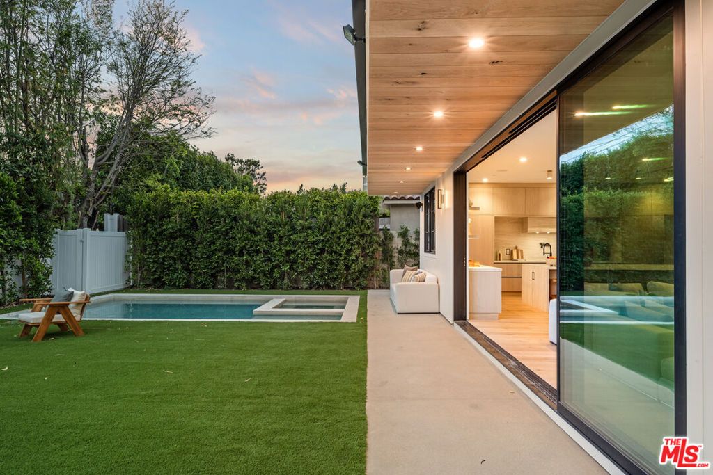 property-img