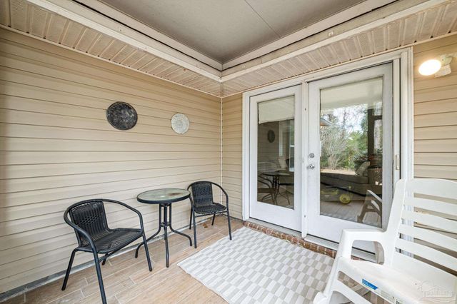 1522 Sandcliff Dr, Pensacola, FL 32507