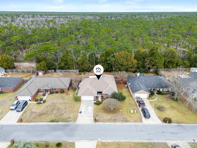 1522 Sandcliff Dr, Pensacola, FL 32507