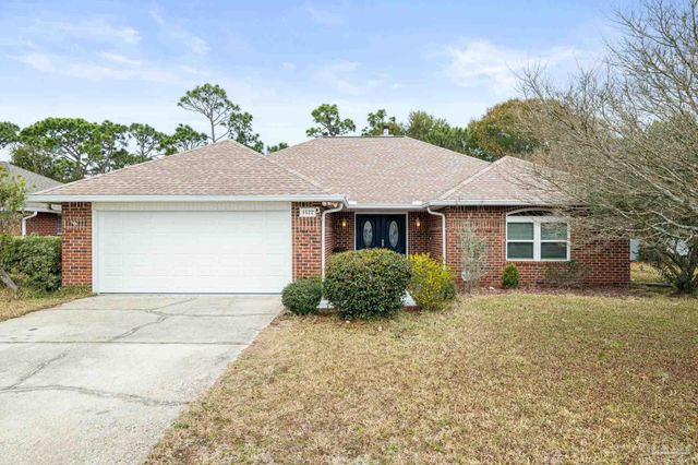 1522 Sandcliff Dr, Pensacola, FL 32507