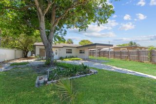 441 NW 1st Way, Deerfield Beach, FL 33441