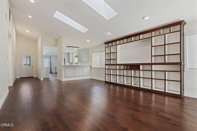 6250 Calle Bodega, Camarillo, CA 93012