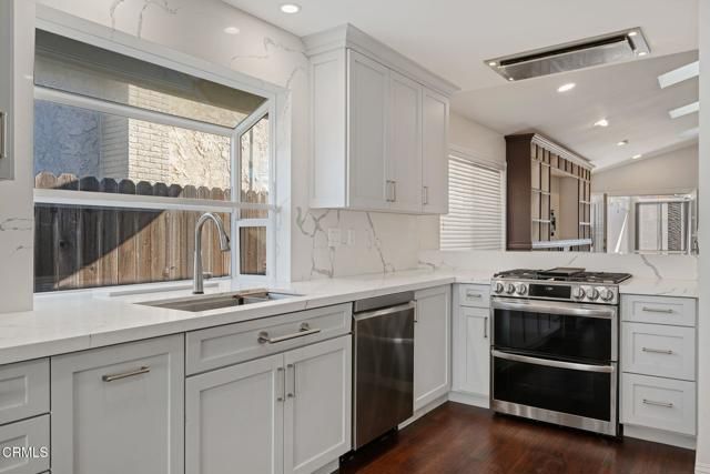 6250 Calle Bodega, Camarillo, CA 93012