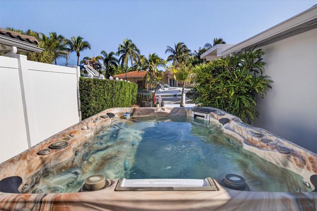 1400 SE 3rd Avenue, Pompano Beach, FL 33060