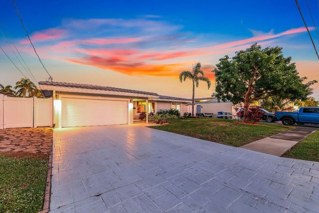 1400 SE 3rd Avenue, Pompano Beach, FL 33060