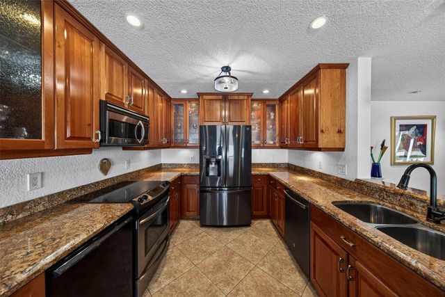 1400 SE 3rd Avenue, Pompano Beach, FL 33060